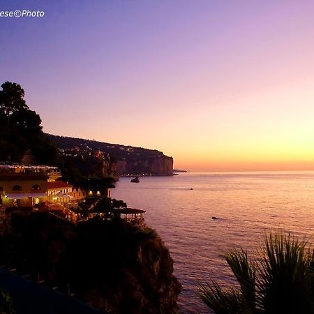 Hotel Scrajo Wellness & Mineral Spa Neapolitan Riviera Exteriör bild
