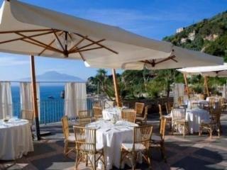 Hotel Scrajo Wellness & Mineral Spa Neapolitan Riviera Exteriör bild